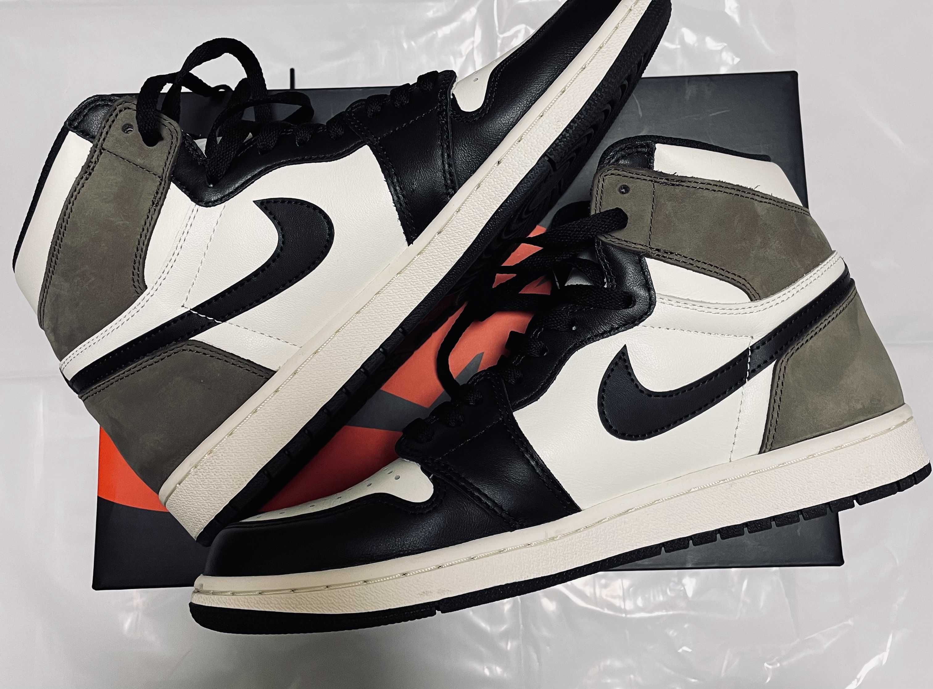 Nike Air Jordan 1 High OG "Sail/Dark Mocha/Black"