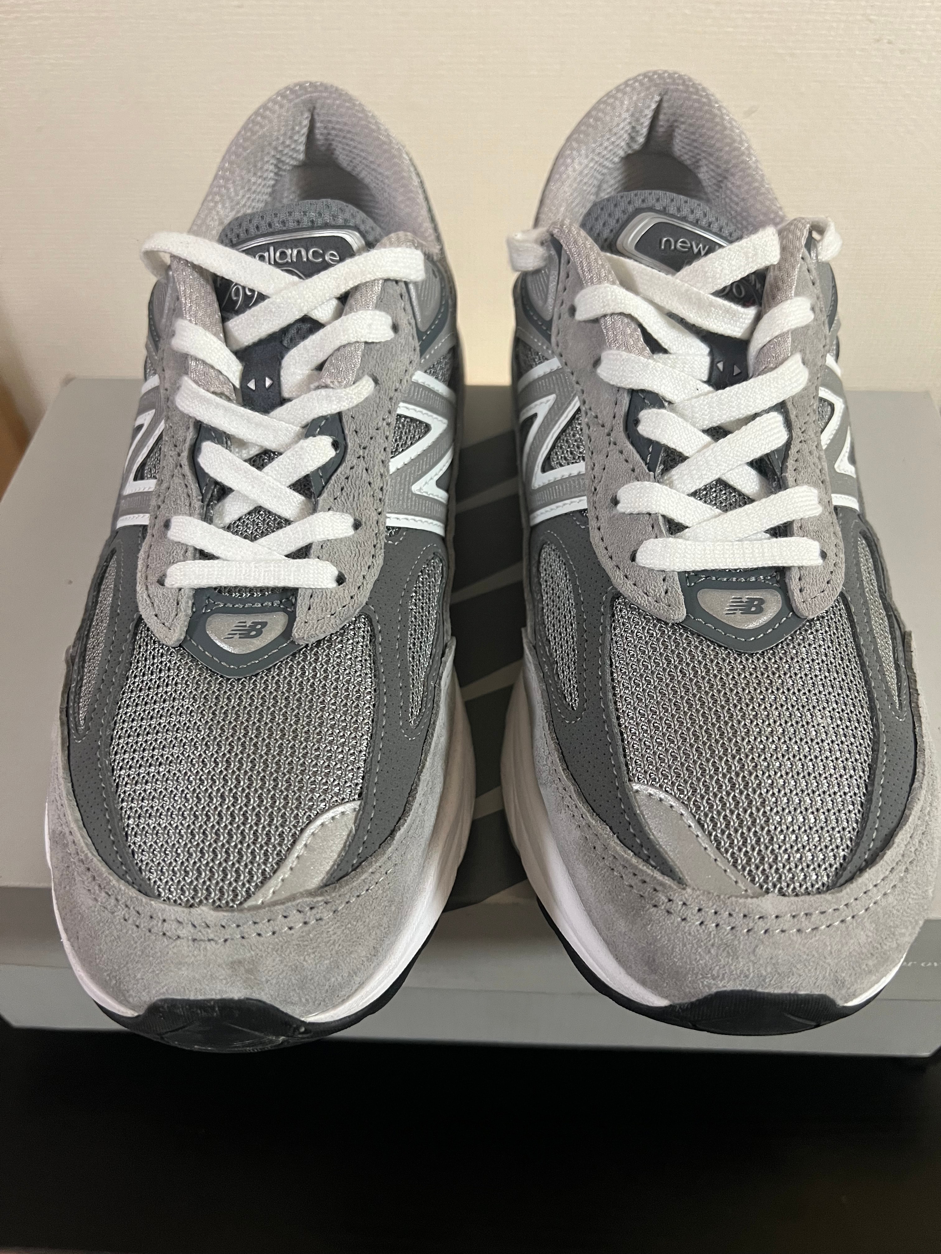 New Balance 990V6 "Gray" (Heel Logo NB)