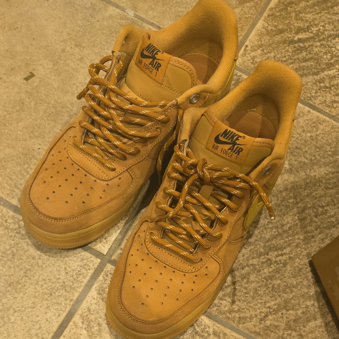 ナイキ エアフォース1 ロー '07 WB "フラックス/ウィート"