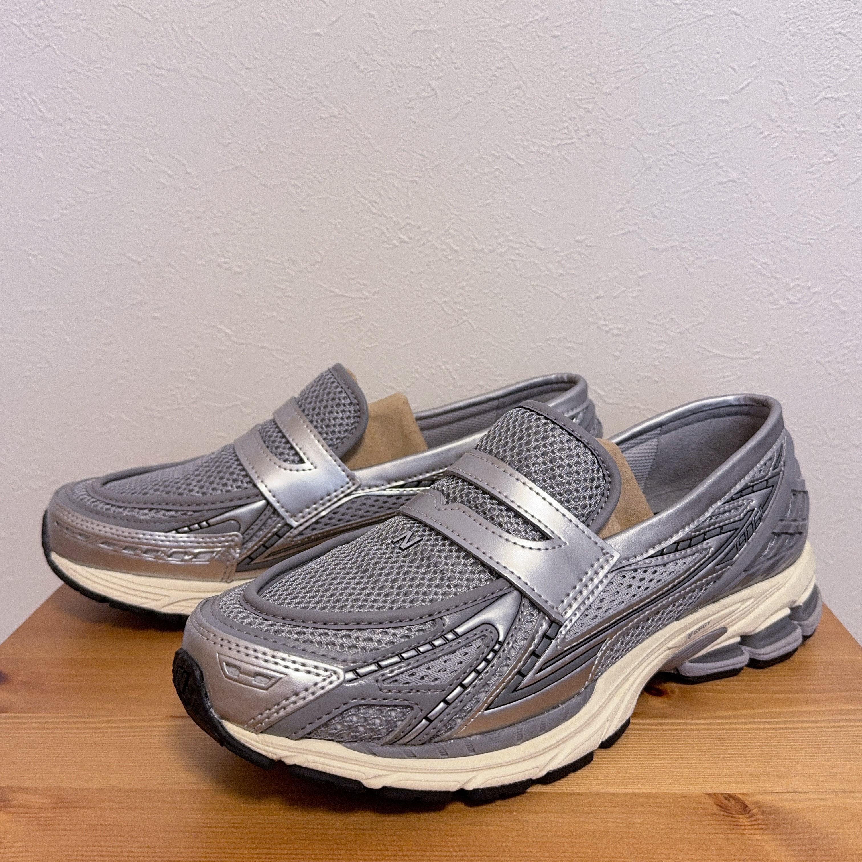 New Balance 1906L "Silver"