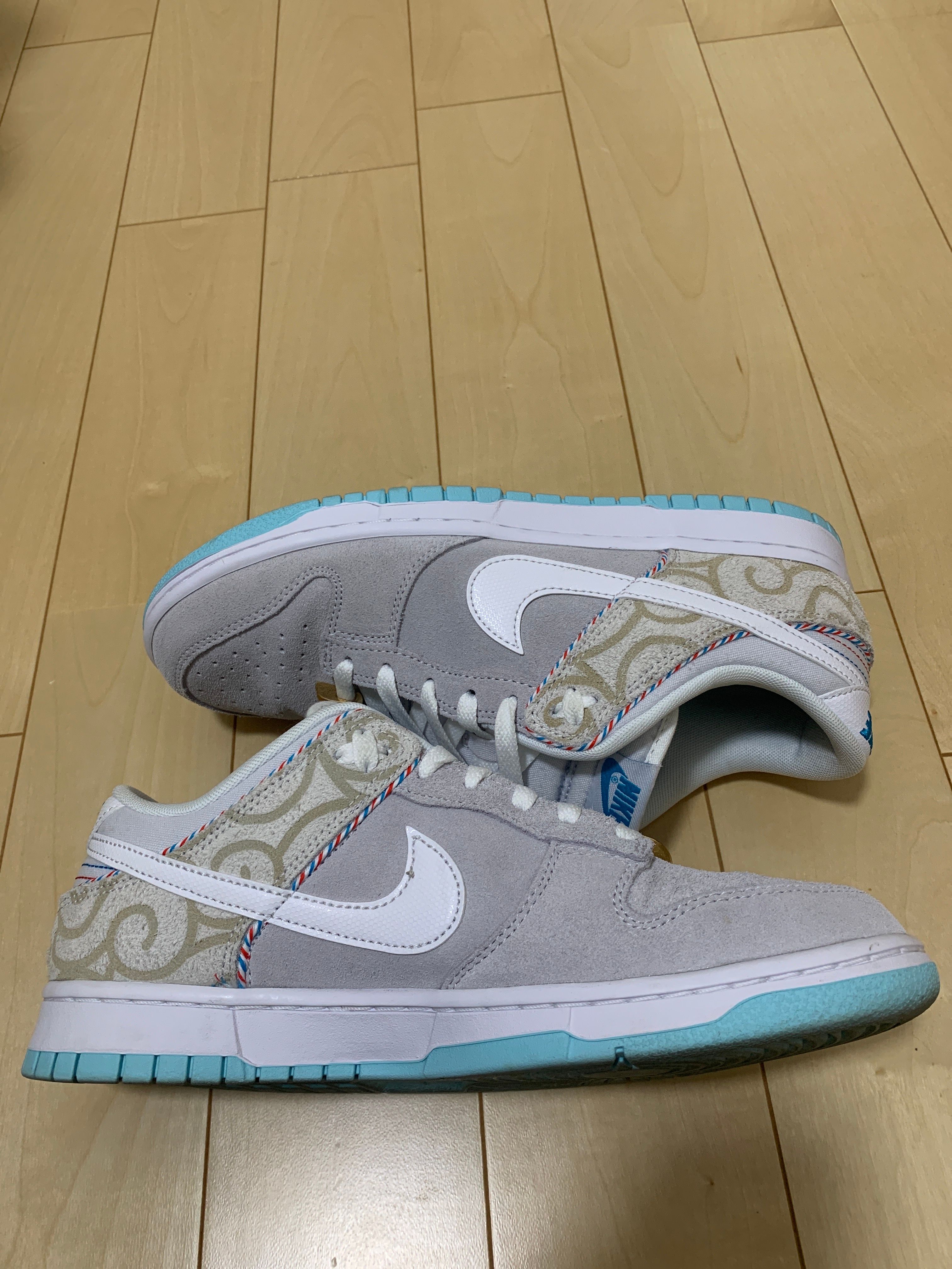 Nike Dunk Low "Barber Shop Grey"