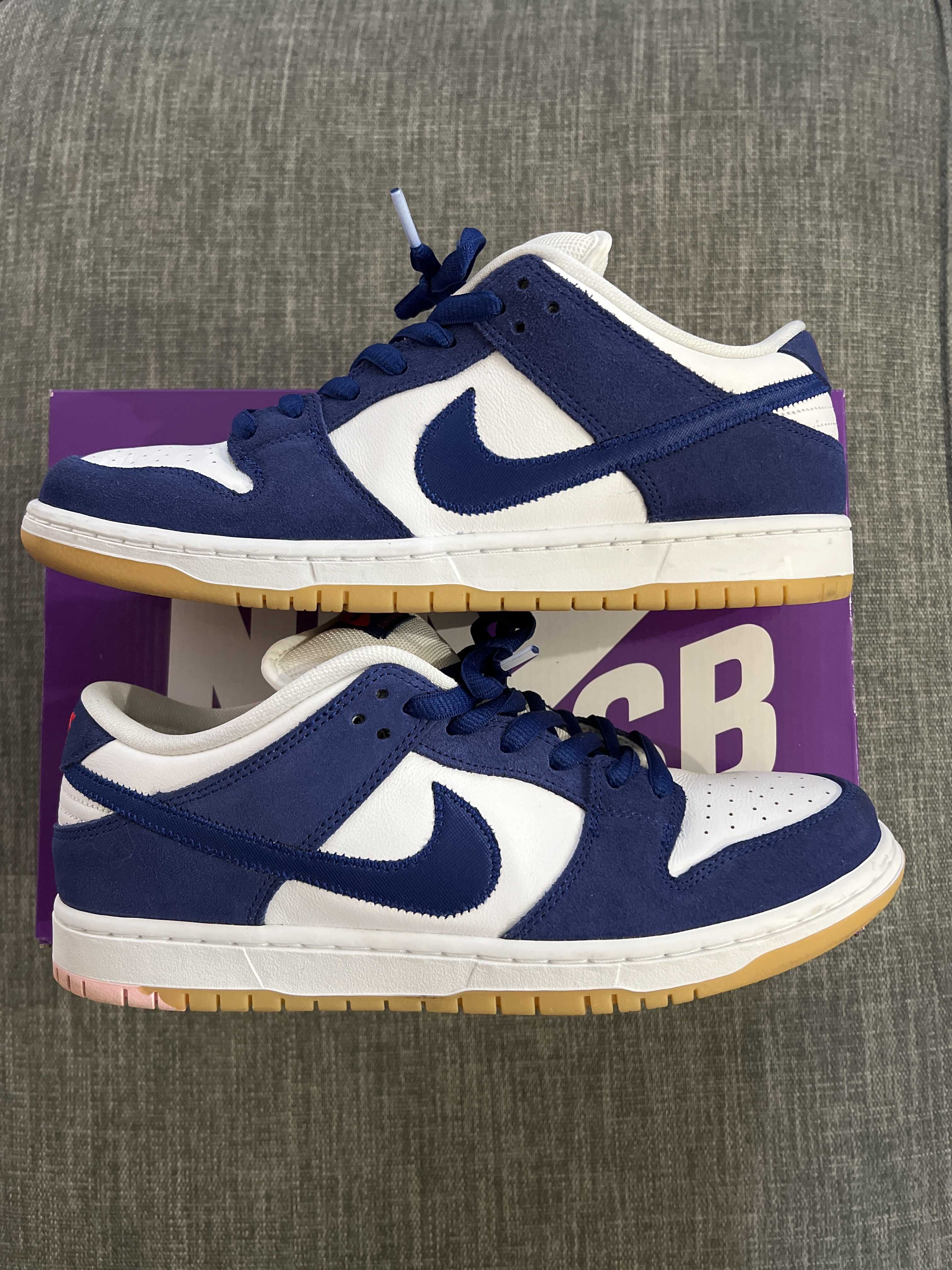 Nike SB Dunk Low "Los Angeles Dodgers/Deep Royal Blue"