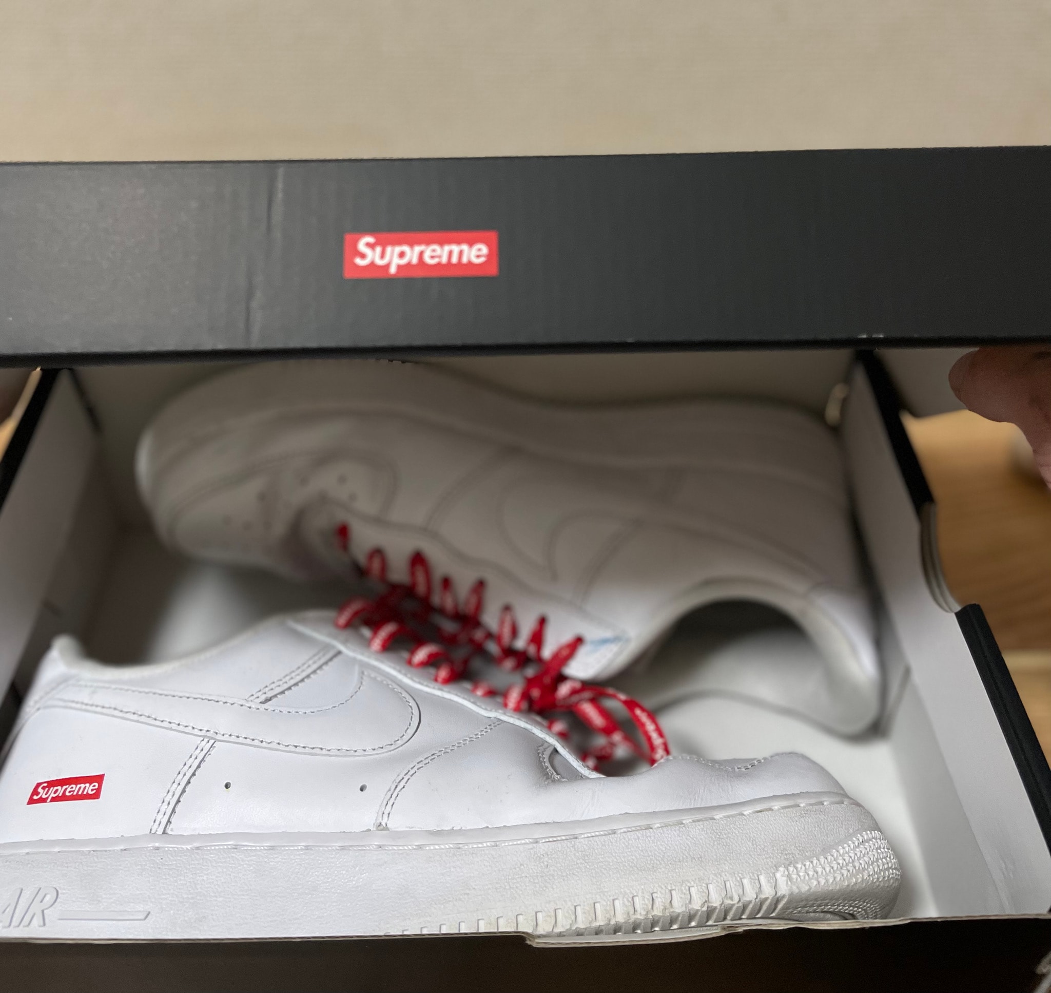 Supreme × Nike Air Force 1 Low "White"