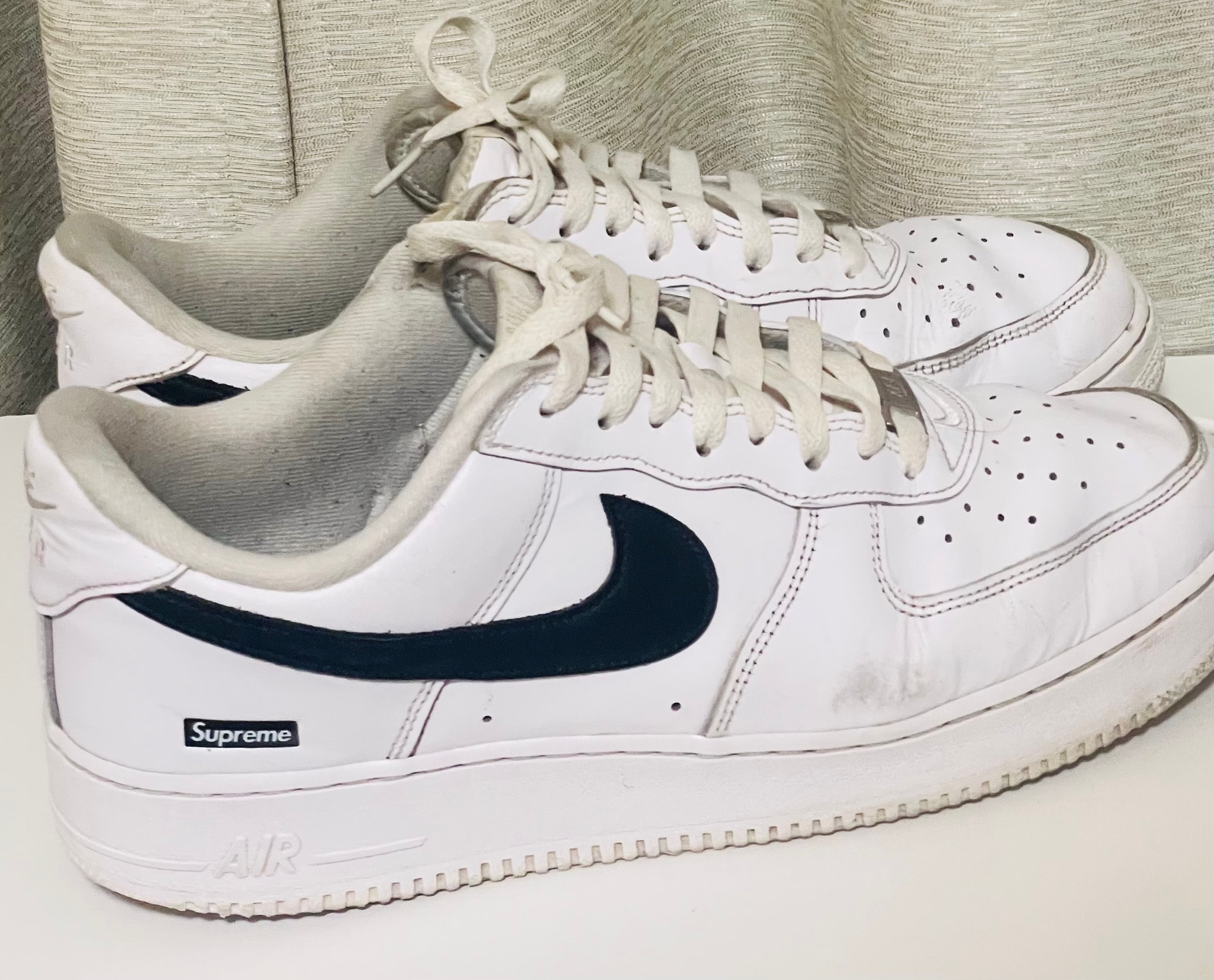 Supreme × Nike Air Force 1 Low "White/Black"