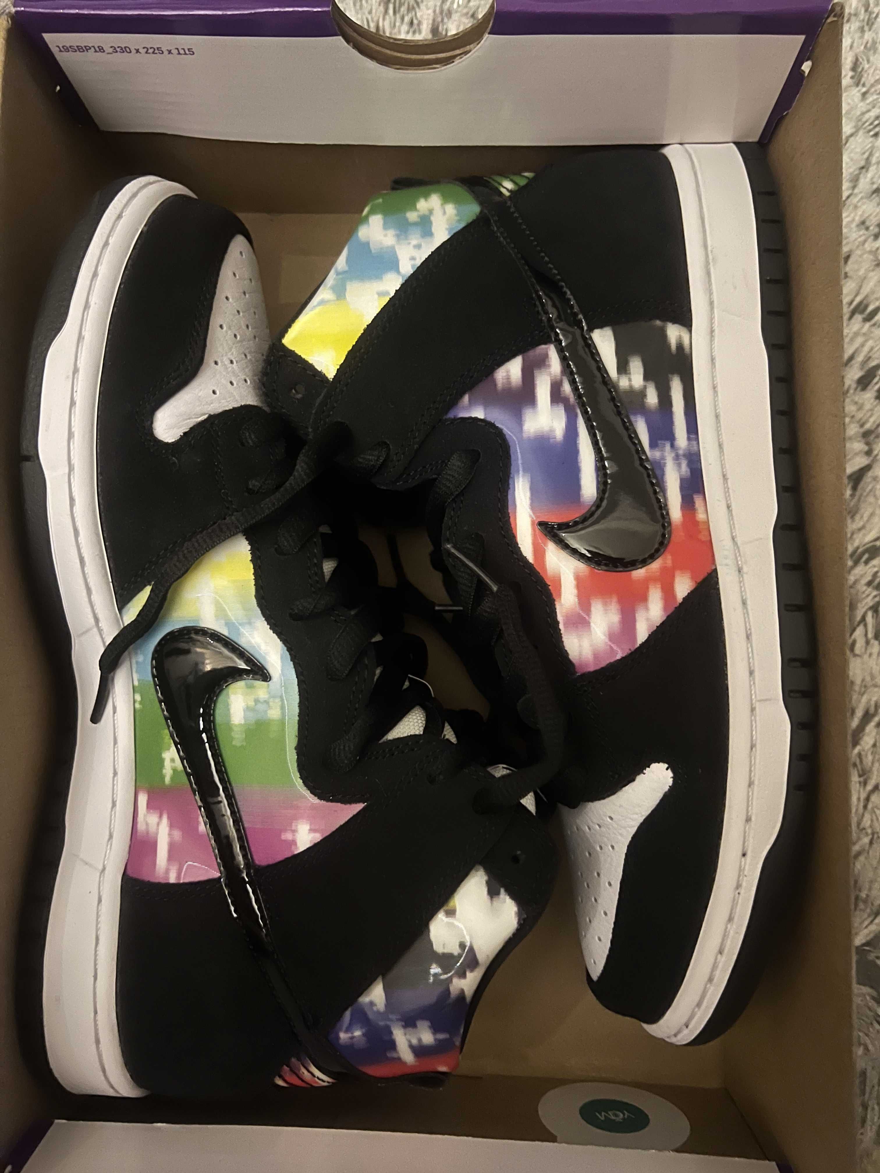 Nike SB Dunk High Pro "Test Pattern"
