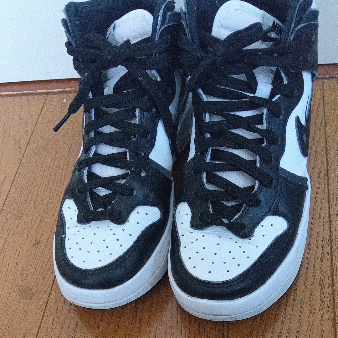 NIKE Women's DUNK HIGH UP "WHITE/BLACK"