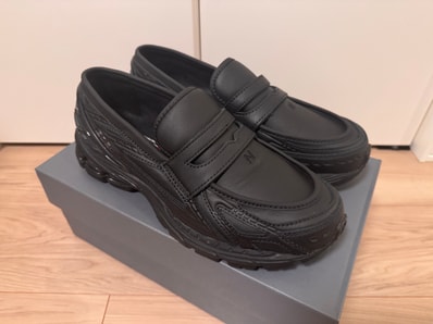 New Balance 1906L "Triple Black"