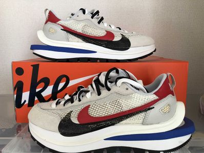 sacai × Nike Vapor Waffle "Royal Fuchsia"