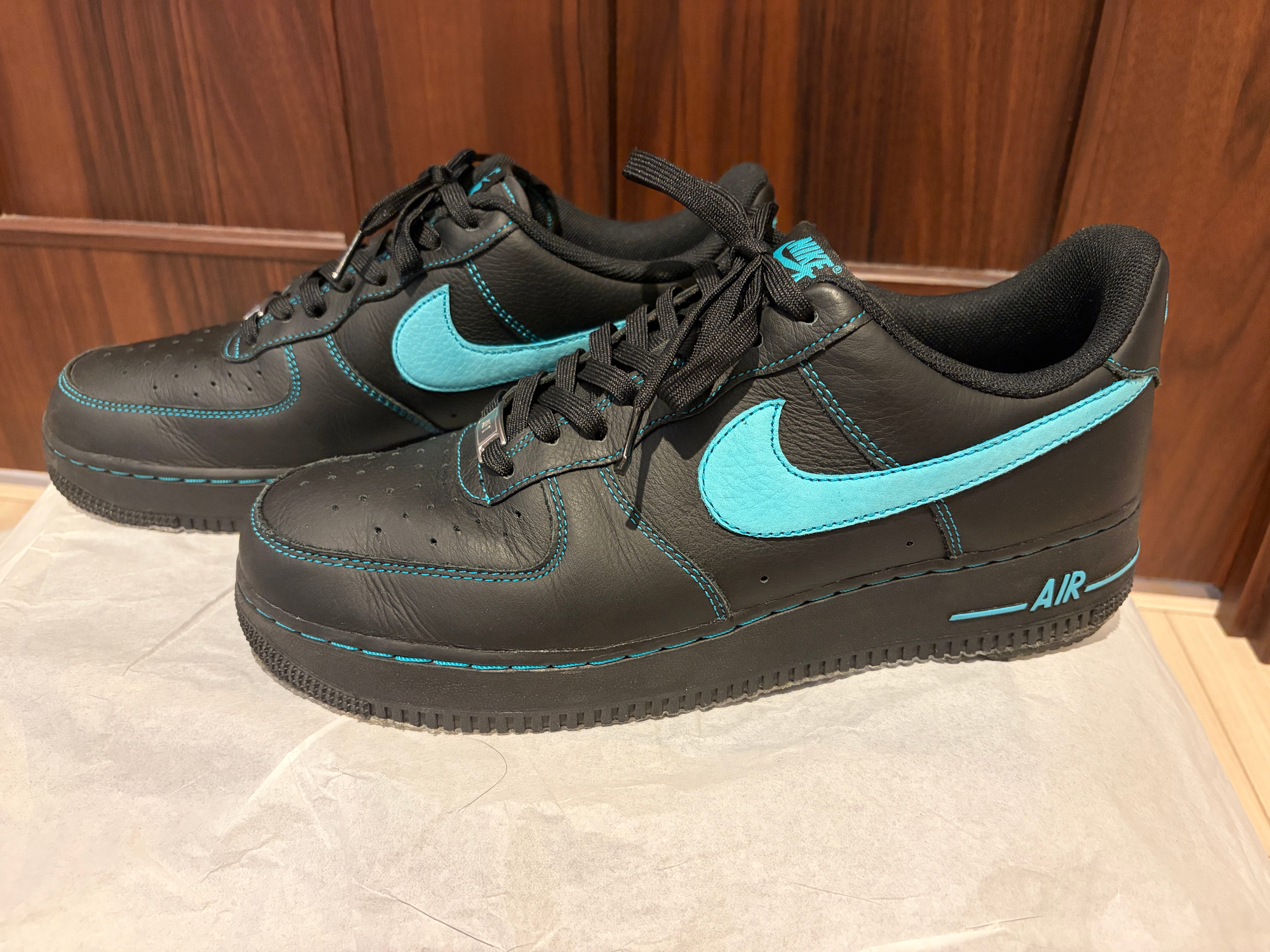 Nike Air Force 1 Low "Black Tiffany"