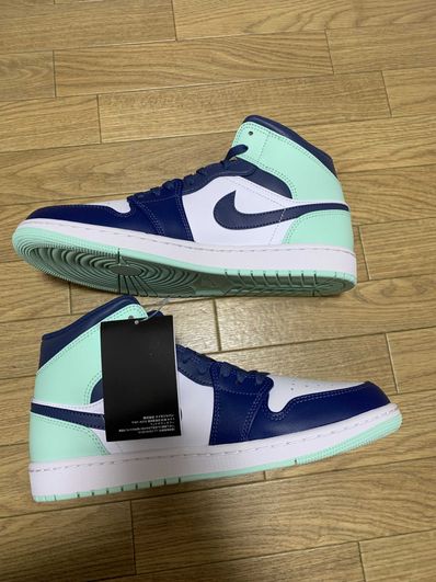 Nike Air Jordan 1 Mid "Blue Mint"