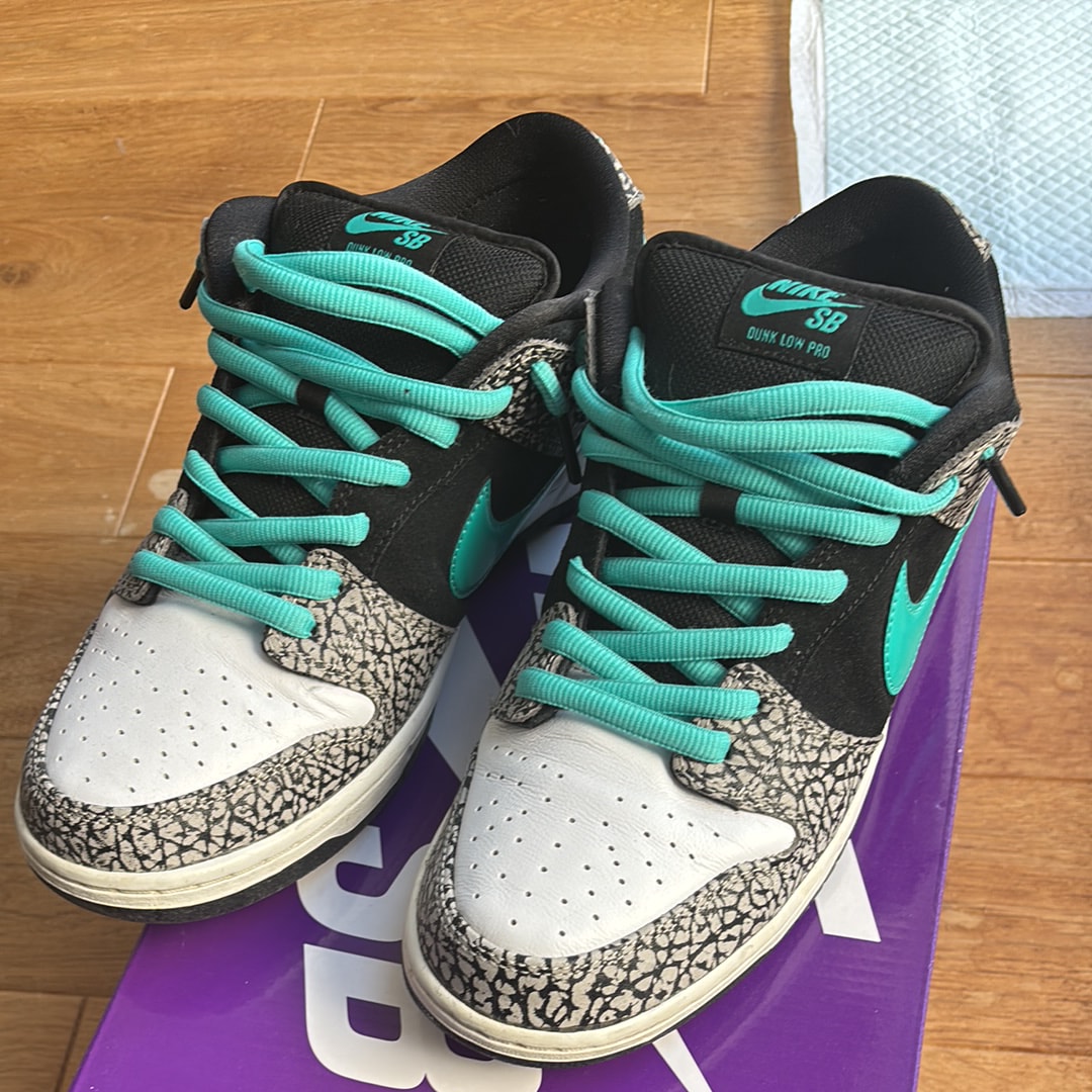 Nike SB Dunk Low "Elephant/Safari"