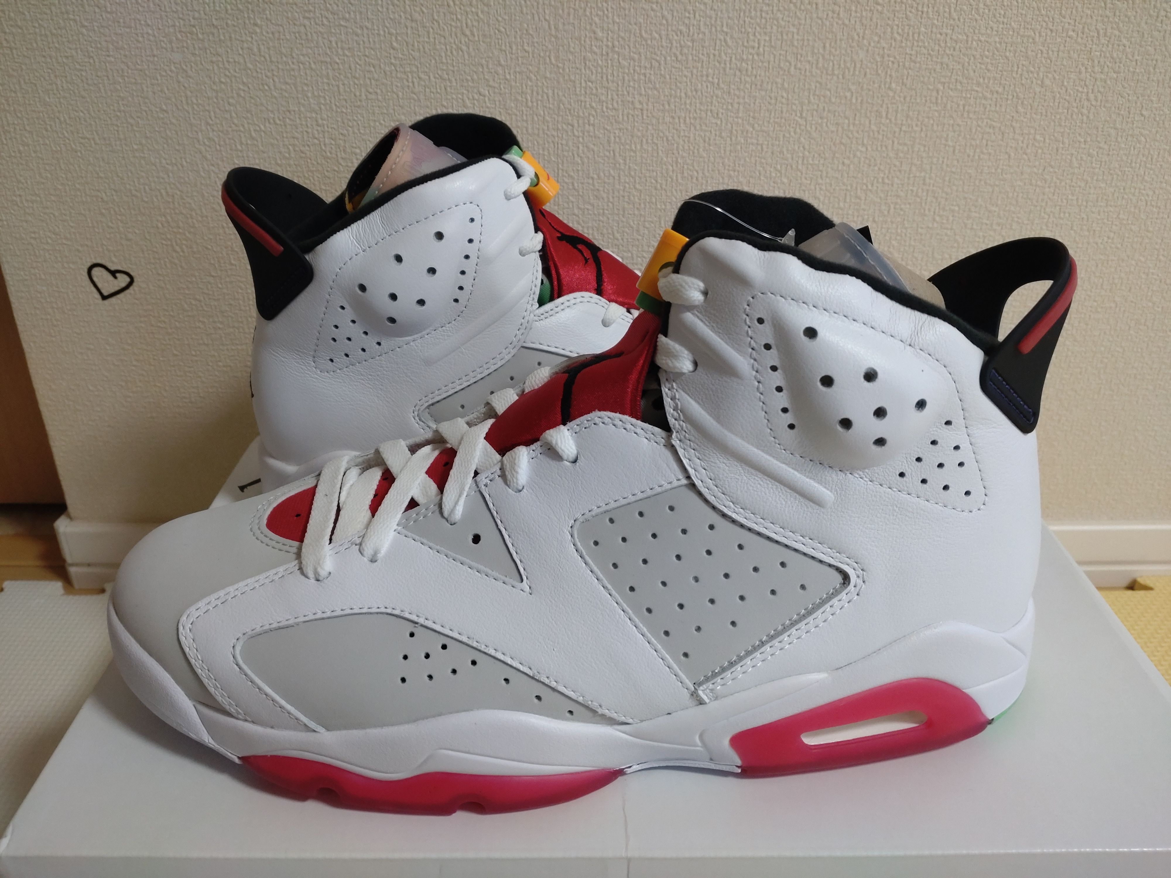 Nike Air Jordan 6 "Neutral Grey/Hare"