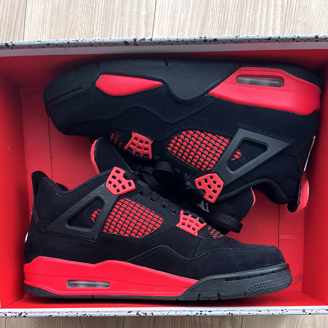 Nike Air Jordan 4 "Red Thunder/Crimson"