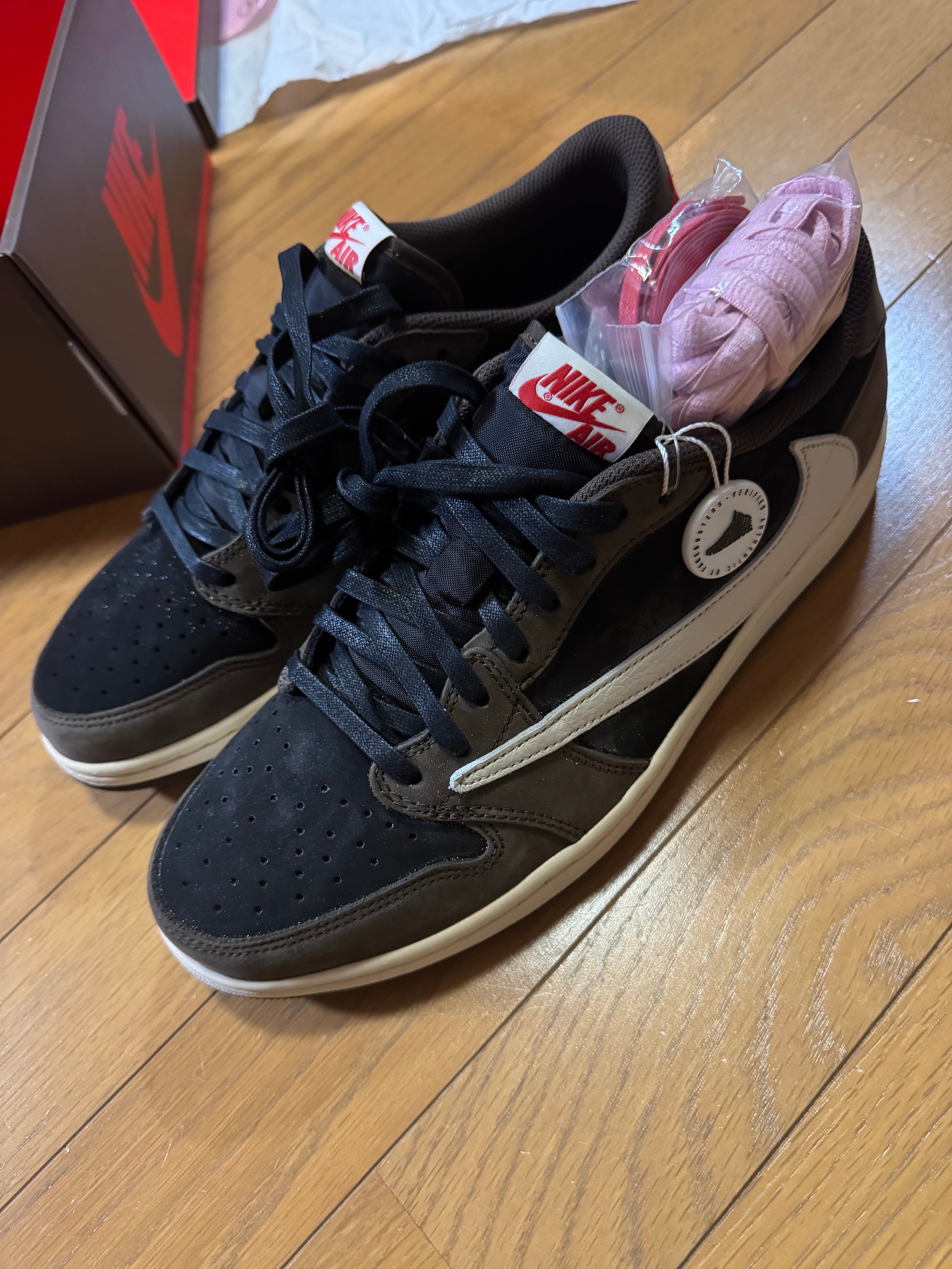 Travis Scott × Nike Air Jordan 1 Low OG SP-T  "Black/Dark Mocha"