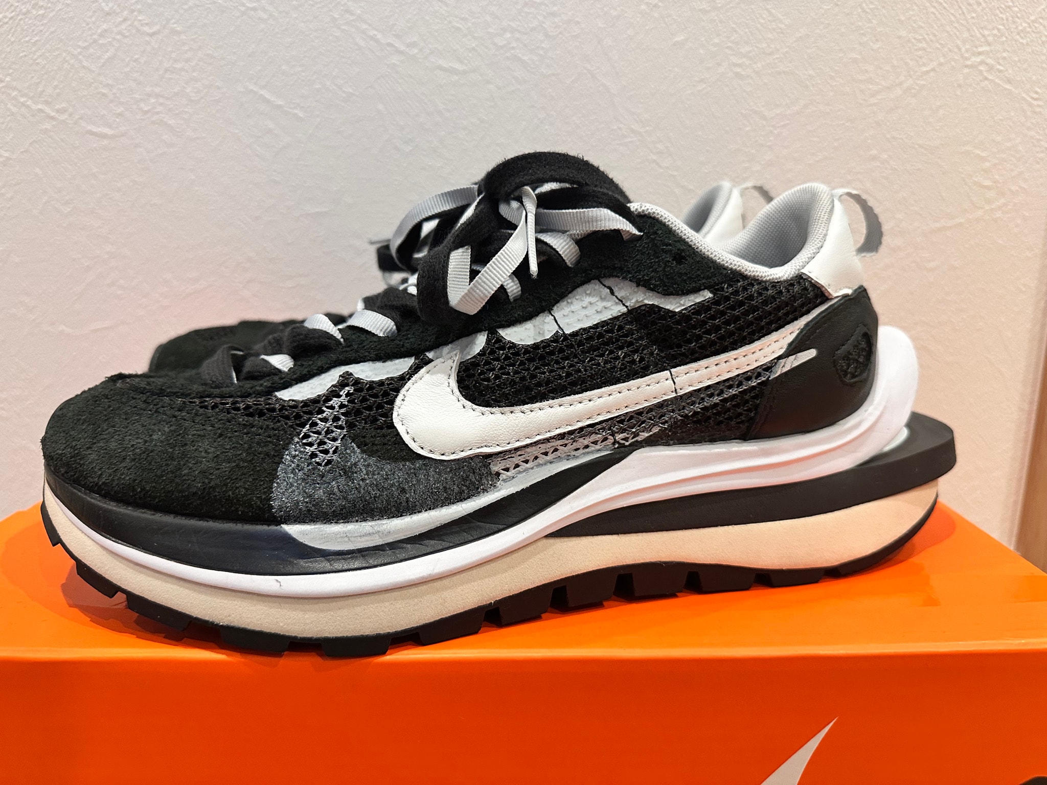 sacai × Nike Vapor Waffle "Black and White"