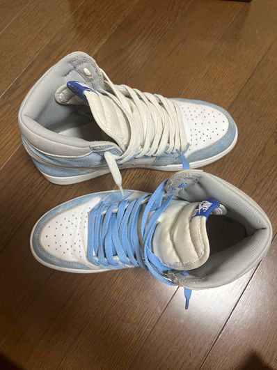 Nike Air Jordan 1 High OG "Hyper Royal"