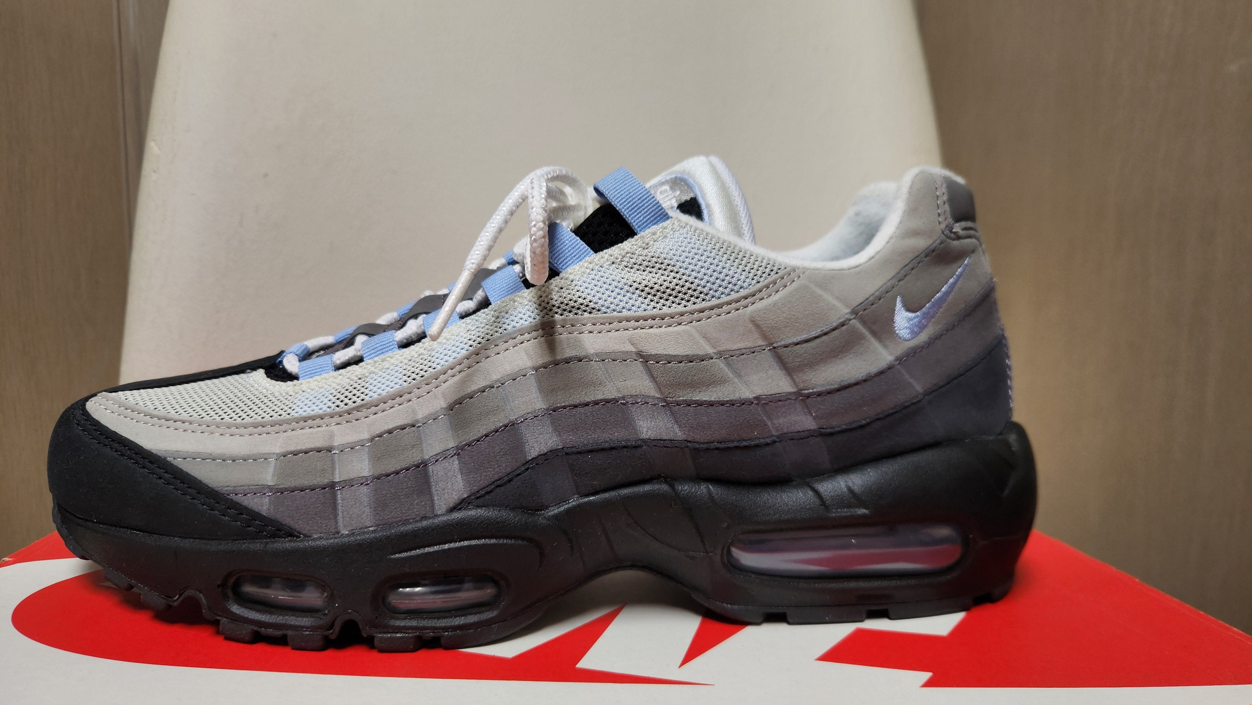 Nike Air Max 95 "Black/Aluminum"