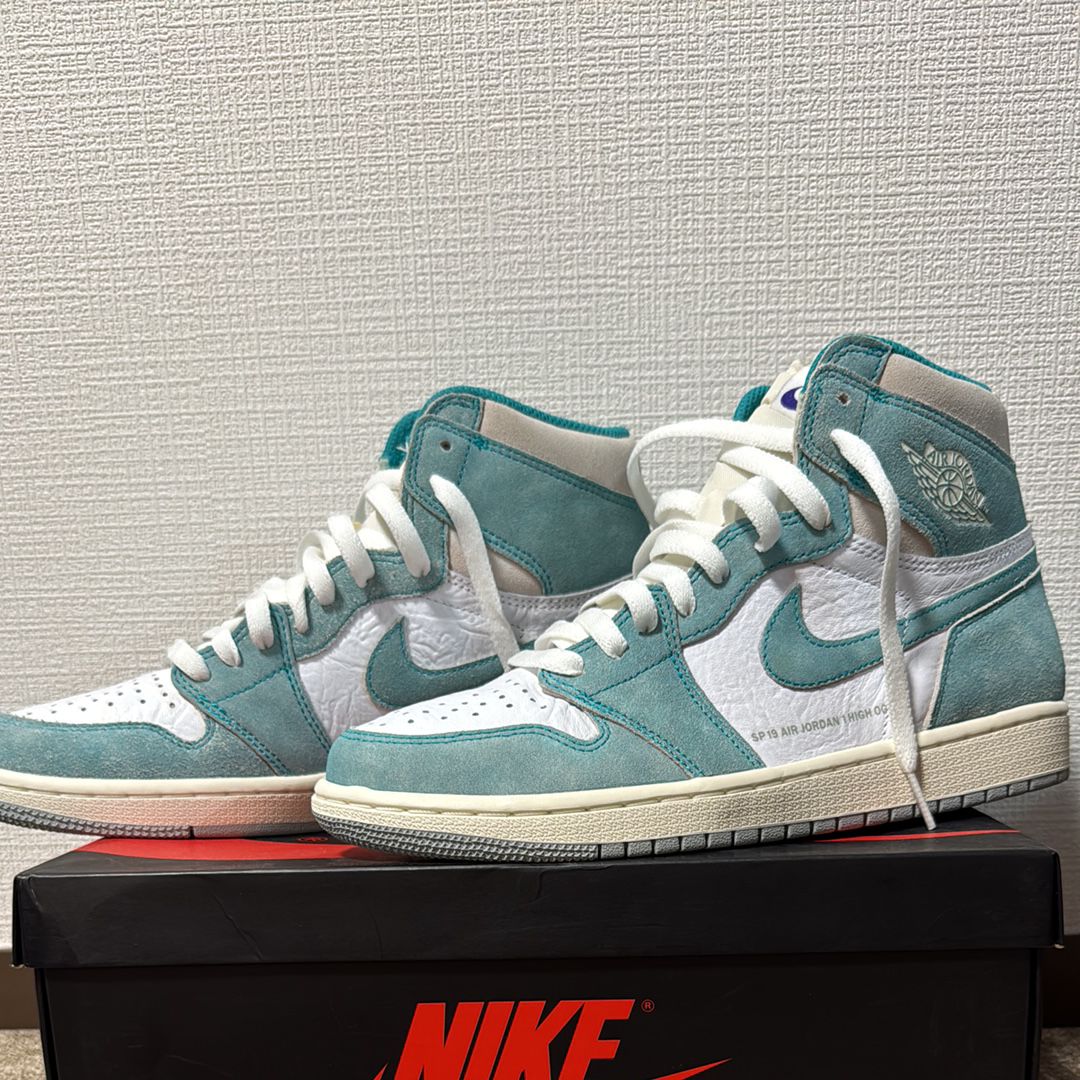 Nike Air Jordan 1 Retro High OG "Turbo Green"