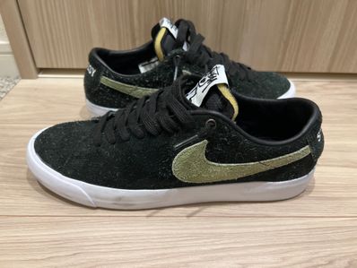 Stussy × Nike SB Blazer Low "Black/Palm Green"