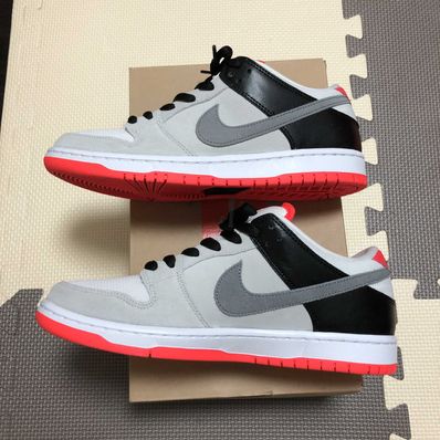 Nike SB Dunk Low "Infrared"