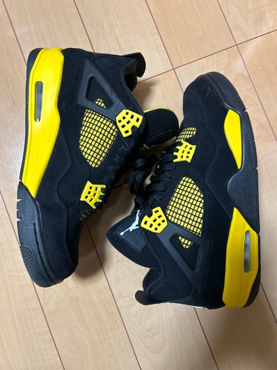 Nike Air Jordan 4 Retro "Thunder"(2023)