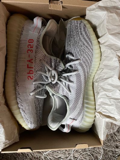 adidas YEEZY Boost 350 V2 "Blue Tint"