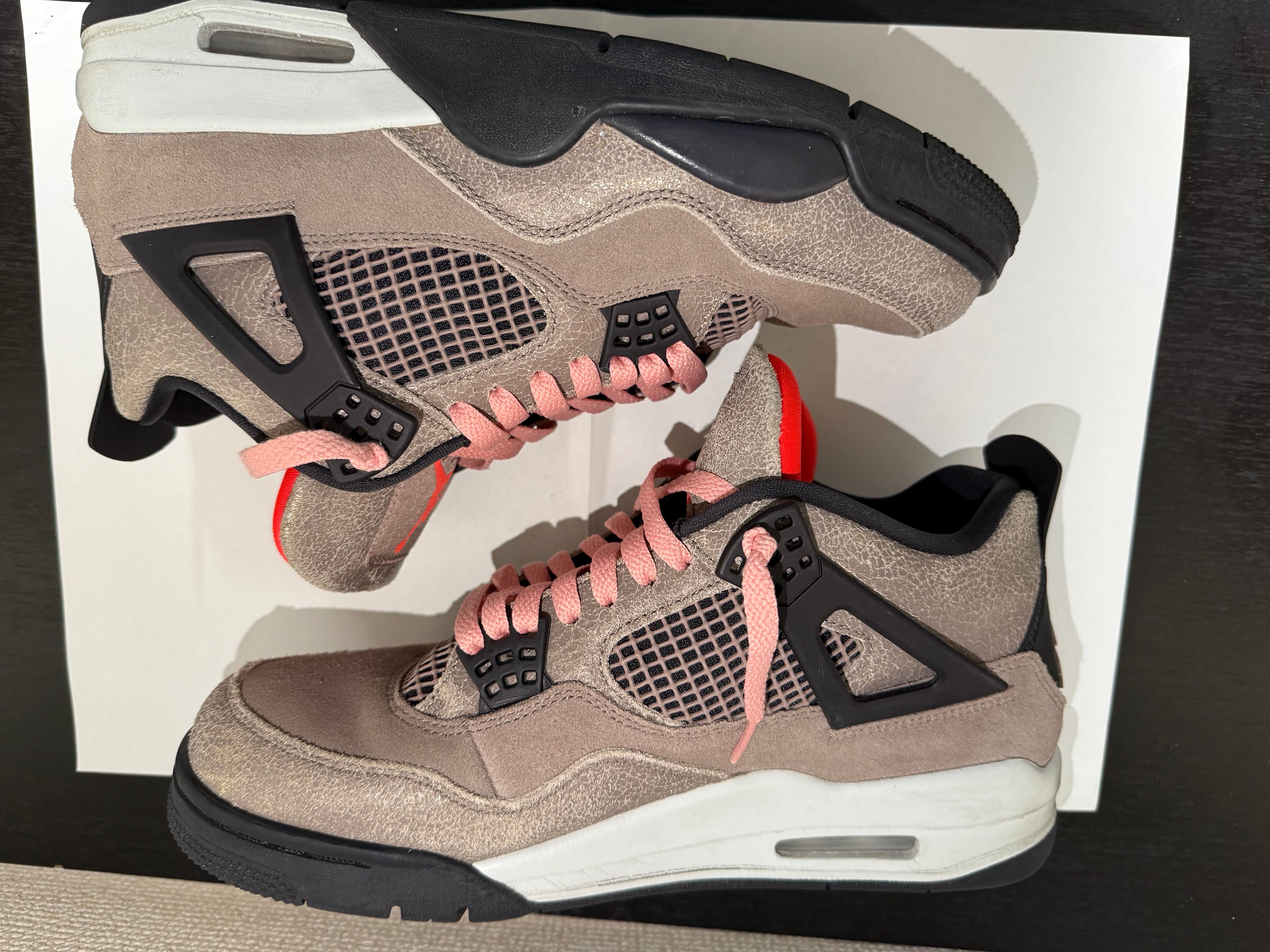 Nike Air Jordan 4 "Taupe Haze"