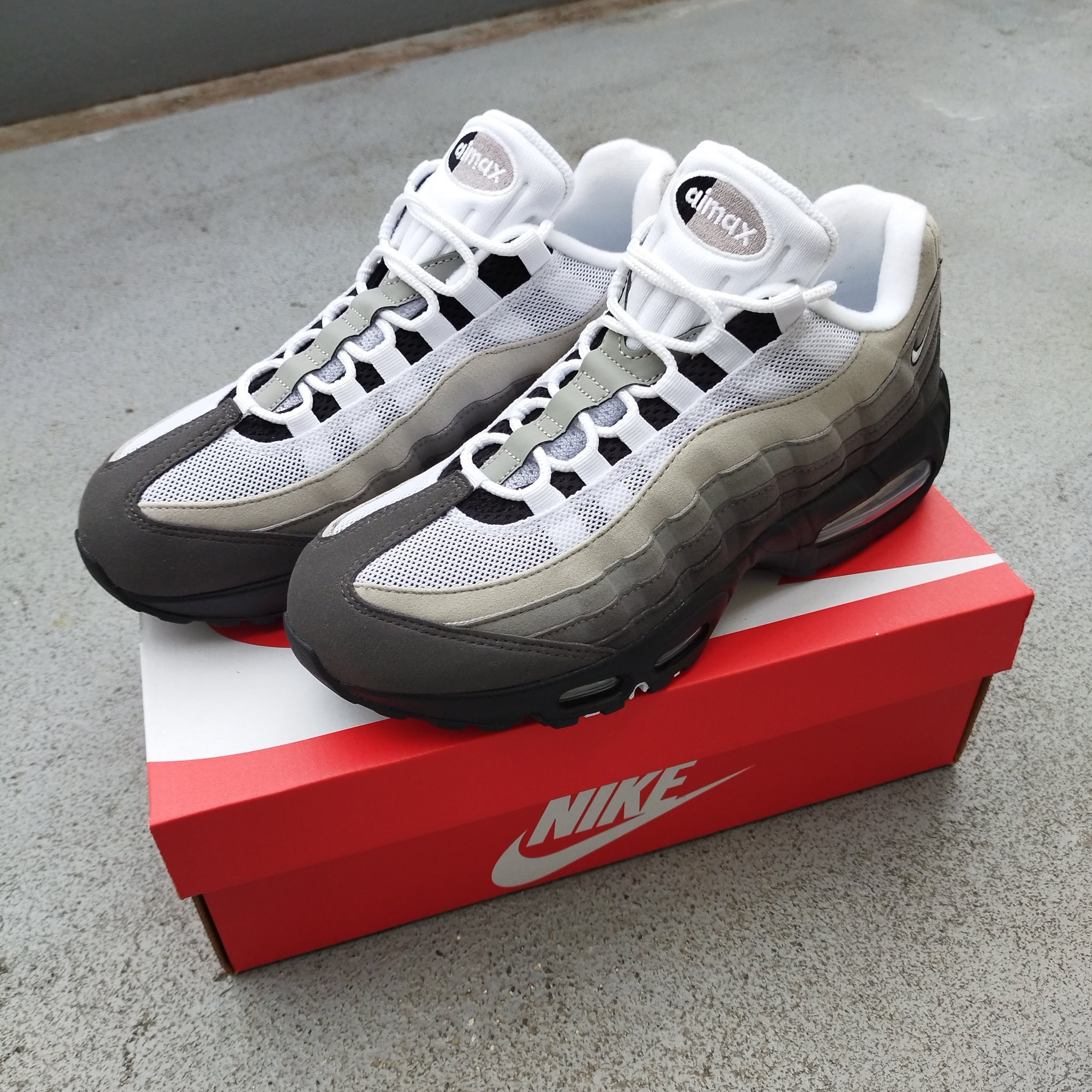 Nike Air Max 95 OG Big Bubble "Granite" (2026)