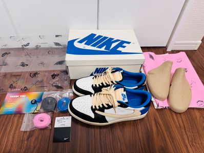 Travis Scott × fragment design × Nike Air Jordan 1 Low OG SP "Military Blue"