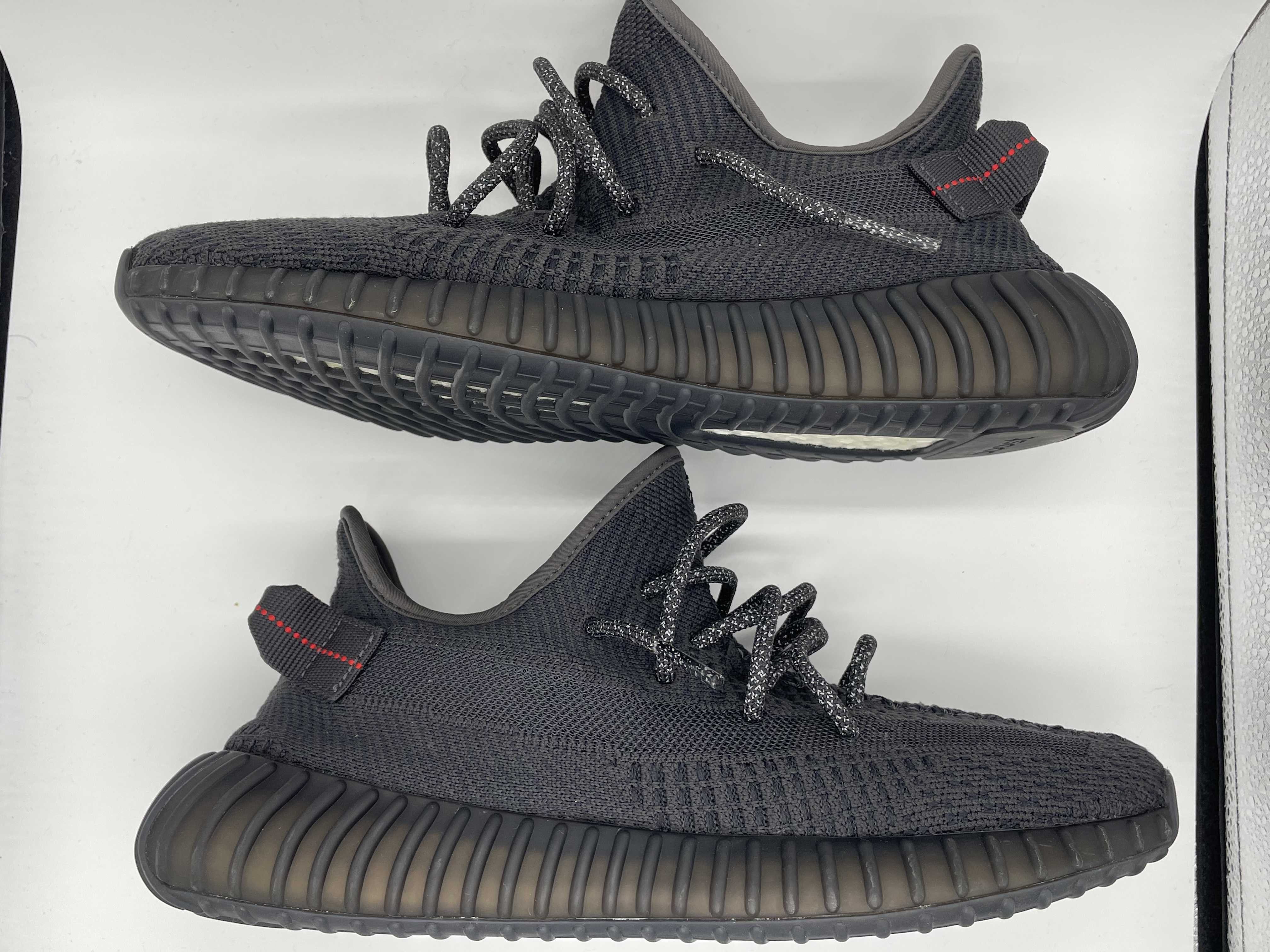 adidas YEEZY Boost 350 V2 "Black"