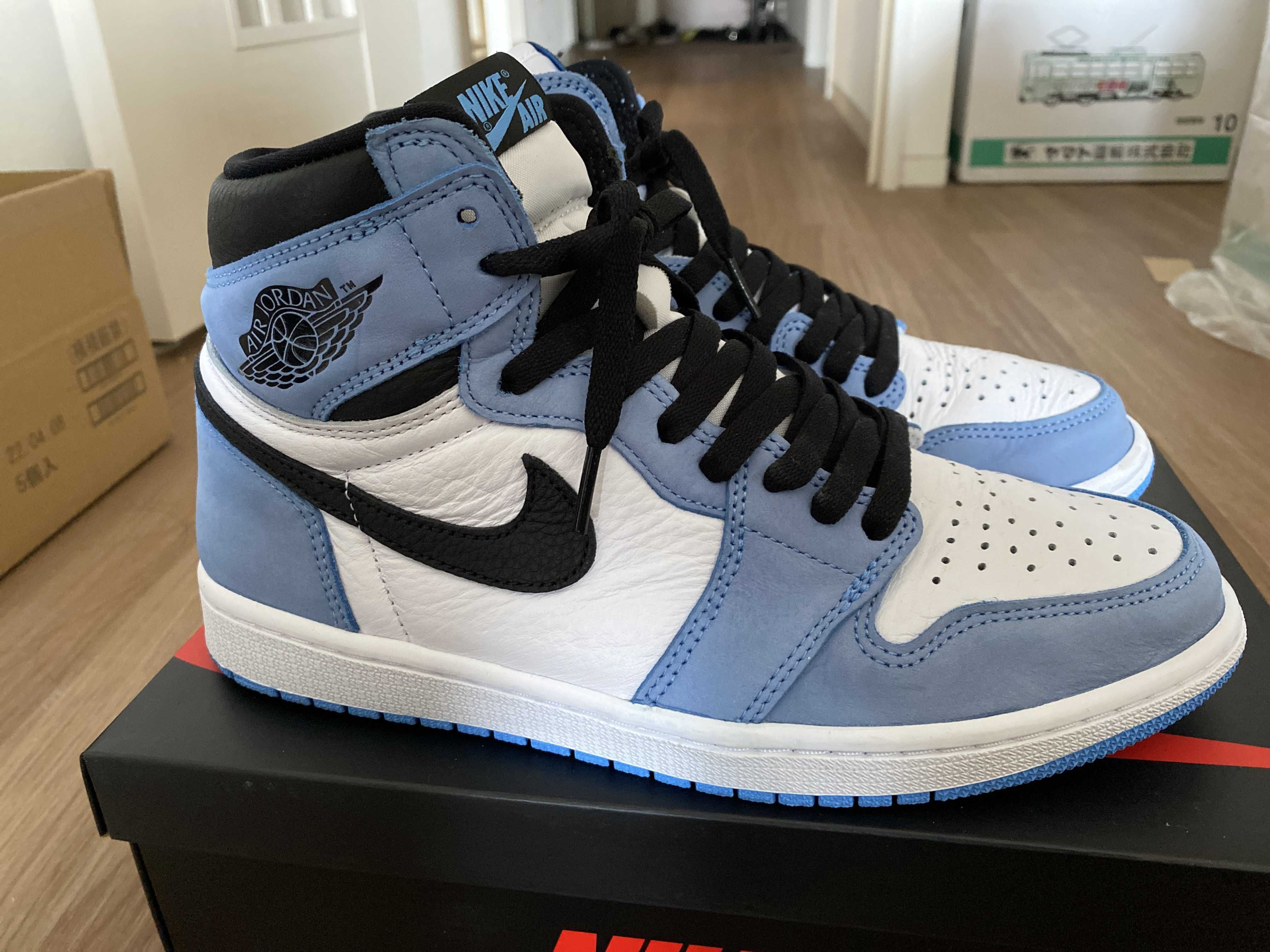 Nike Air Jordan 1 High OG "University Blue"