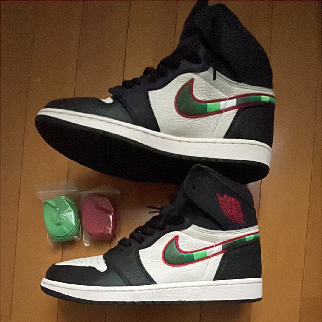 Nike Air Jordan 1 Retro High OG "Sports Illustrated"