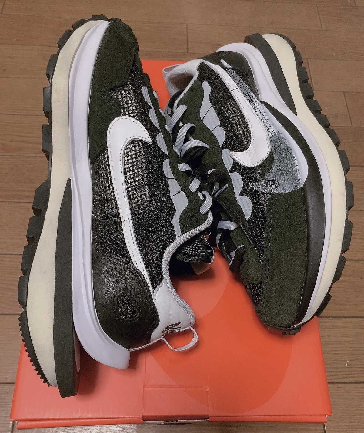 sacai × Nike Vapor Waffle "Black and White"