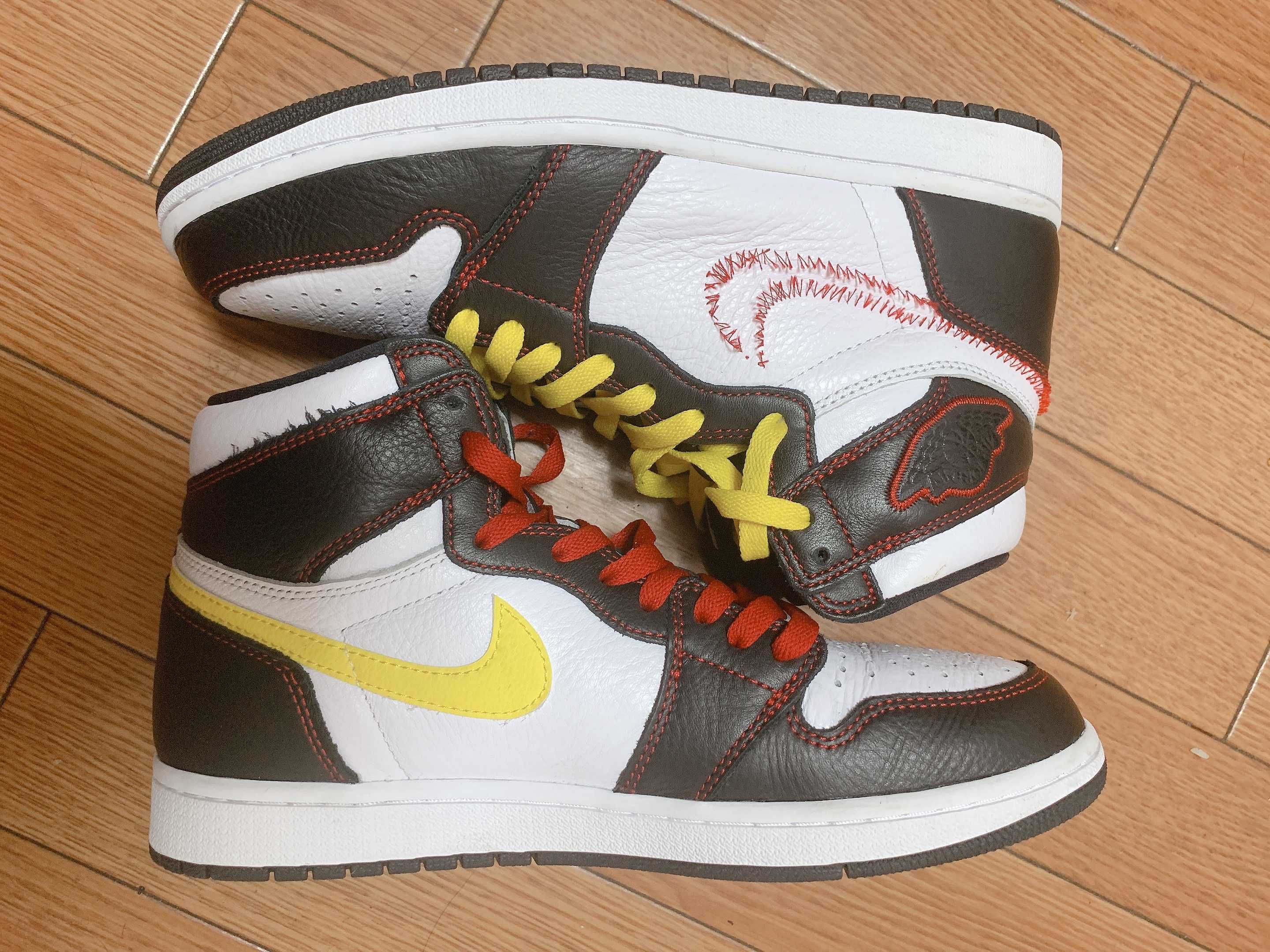 Nike Air Jordan 1 High OG Defiant "Black/Yellow/Gym Red"