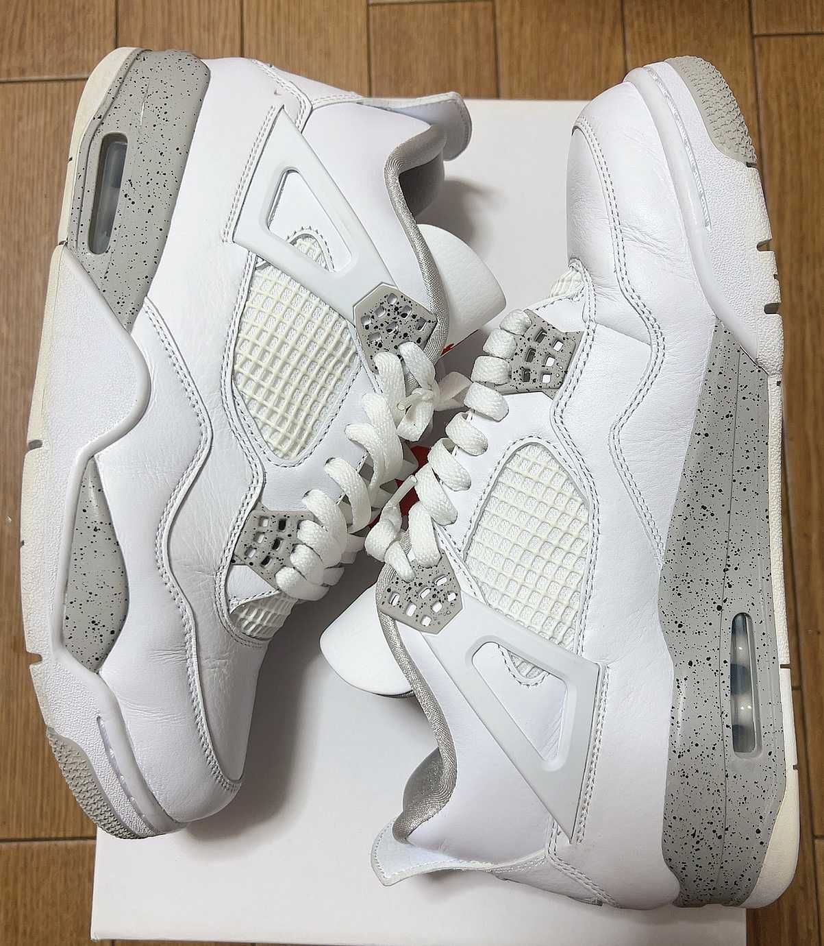 Nike Air Jordan 4 "Tech White"