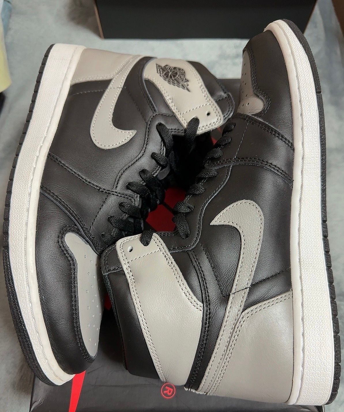Nike Air Jordan 1 Retro High OG "Shadow"(2018)