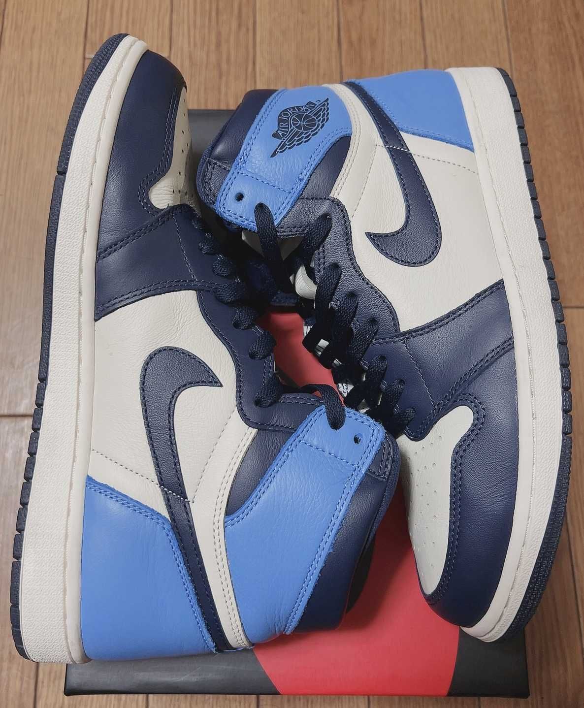 Nike Air Jordan 1 Retro High OG "Obsidian/University Blue"
