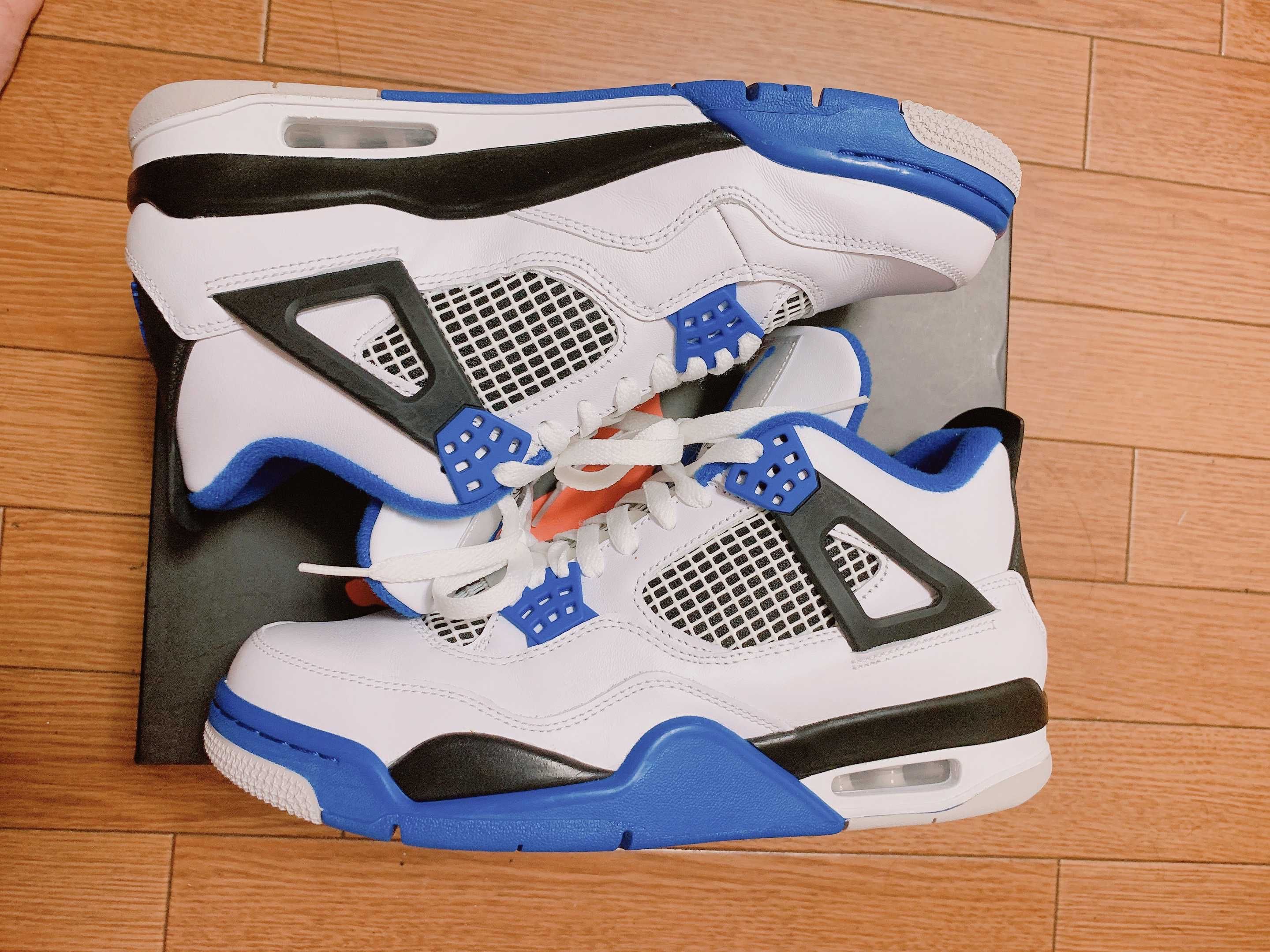 NIKE AIR JORDAN 4 RETRO "MOTORSPORTS" (2017)