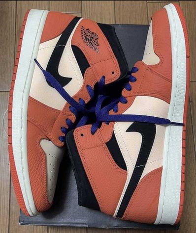 Nike Air Jordan 1 Mid "Team Orange Black"