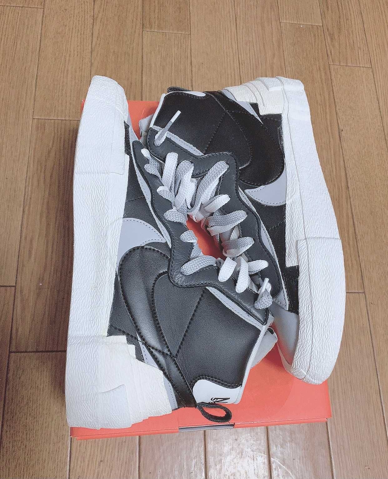 sacai × NIKE BLAZER MID "BLACK/WOLF GREY/WHITE"