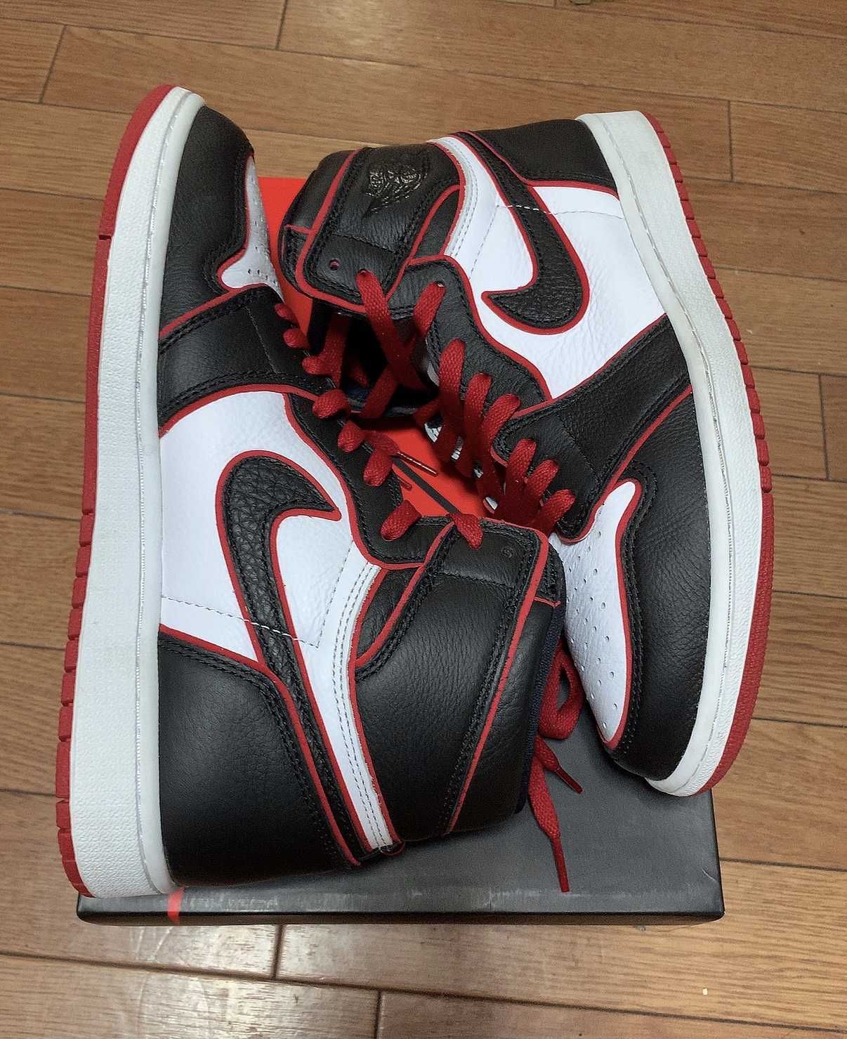 Nike Air Jordan 1 Retro High OG "Blood Line"   