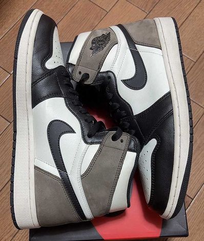 Nike Air Jordan 1 High OG "Sail/Dark Mocha/Black"