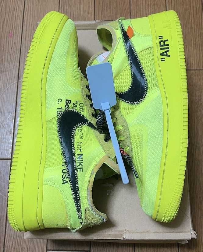Off-White × Nike Air Force 1 Low "Volt"