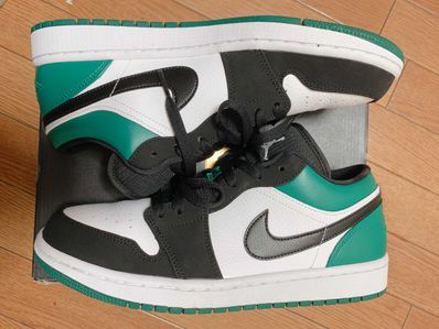 Nike Air Jordan 1 Low "White Black Mystic Green"