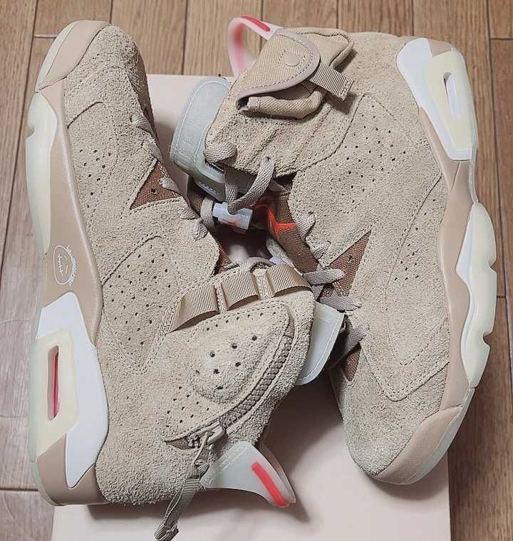 Travis Scott × Nike Air Jordan 6 "British Khaki"
