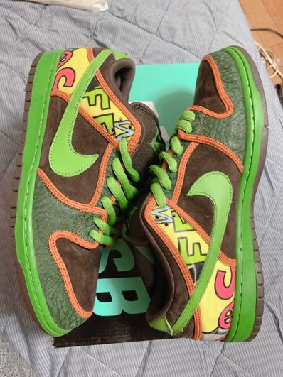 Nike SB Dunk Low "De La Soul" (2015)