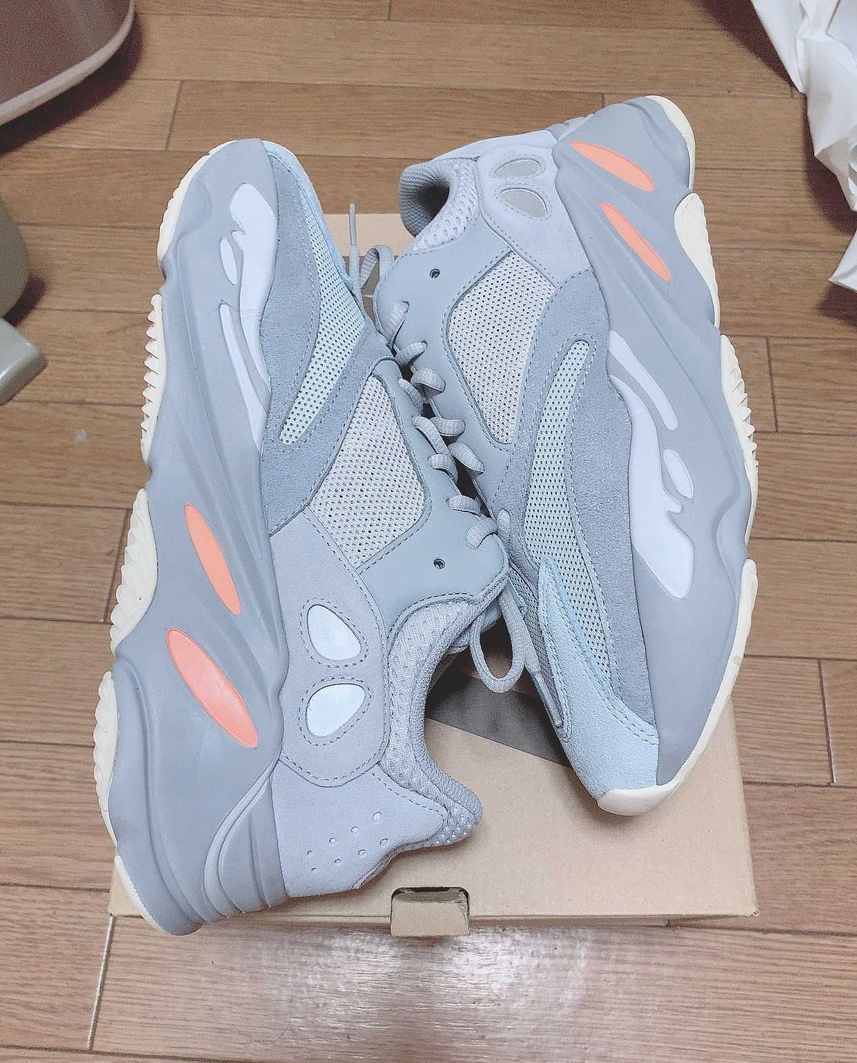 ADIDAS YEEZY BOOST 700 "INERTIA"