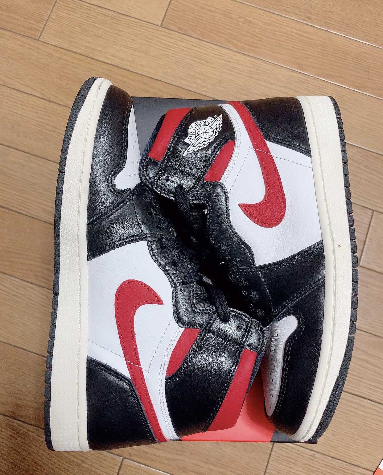 Nike Air Jordan 1 Retro High "Black/White/Sail/Gym Red"