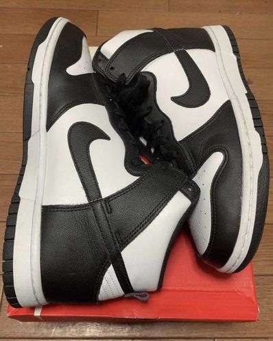 Nike Dunk High "Black and White"