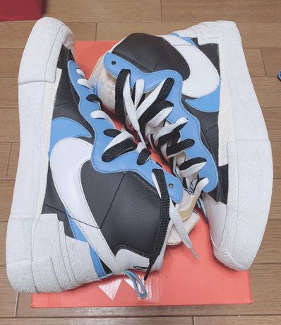 sacai × NIKE BLAZER MID "BLACK / BLUE"